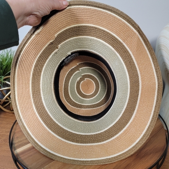 Ladies Fit Wide Brim Sun Hat Striped Foldable Travel Vacation Floppy Hat Beach - Picture 9 of 11